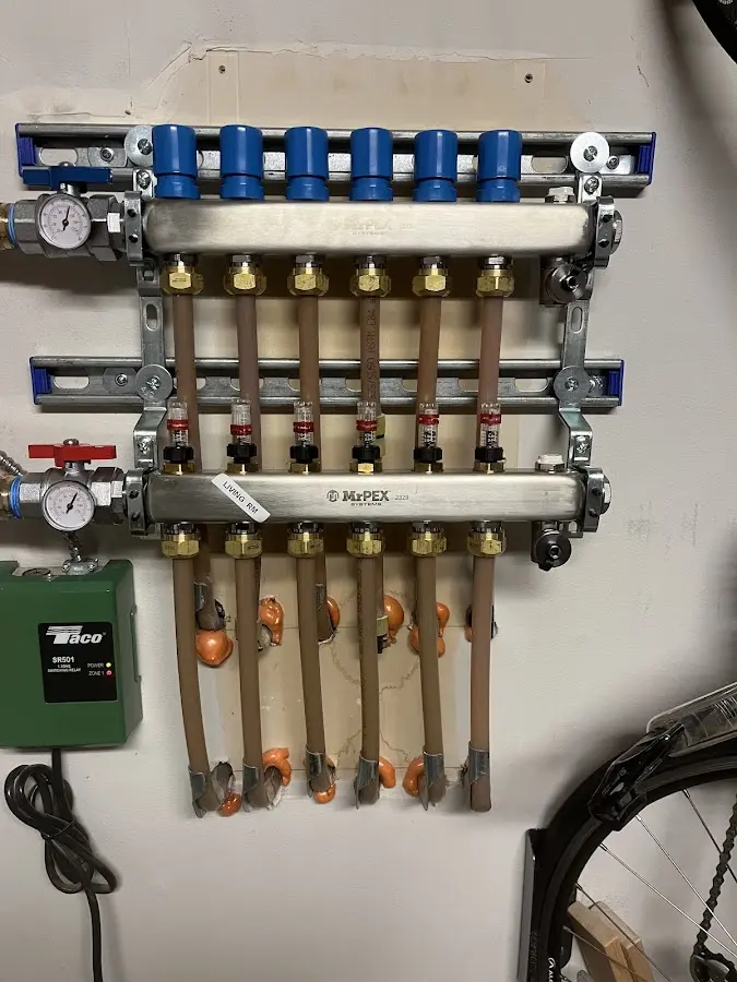 Plumber performing Water Heater Repair at a residential property in Azalea Park